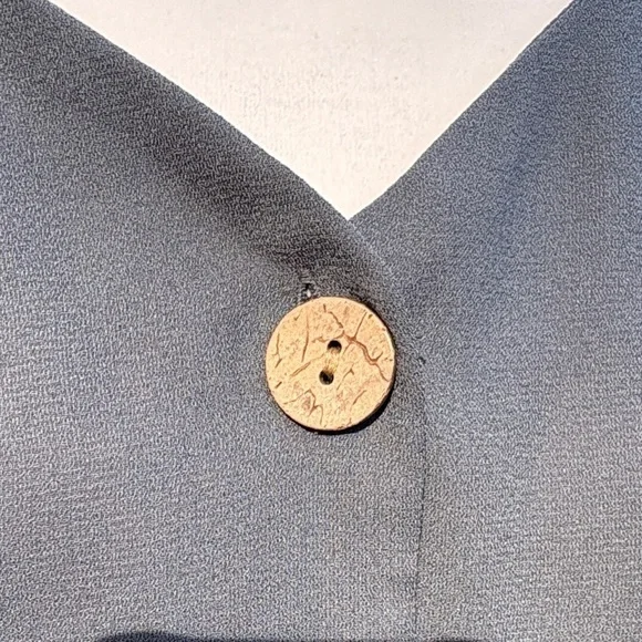 LC Lauren Conrad Elegant Gray Button-Up Blouse - Picture 5 of 7